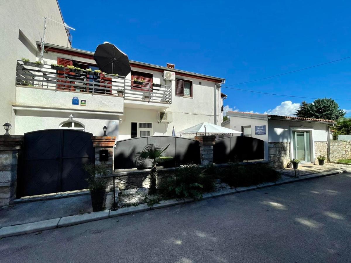 Apartments Villa Herak Porec Ngoại thất bức ảnh