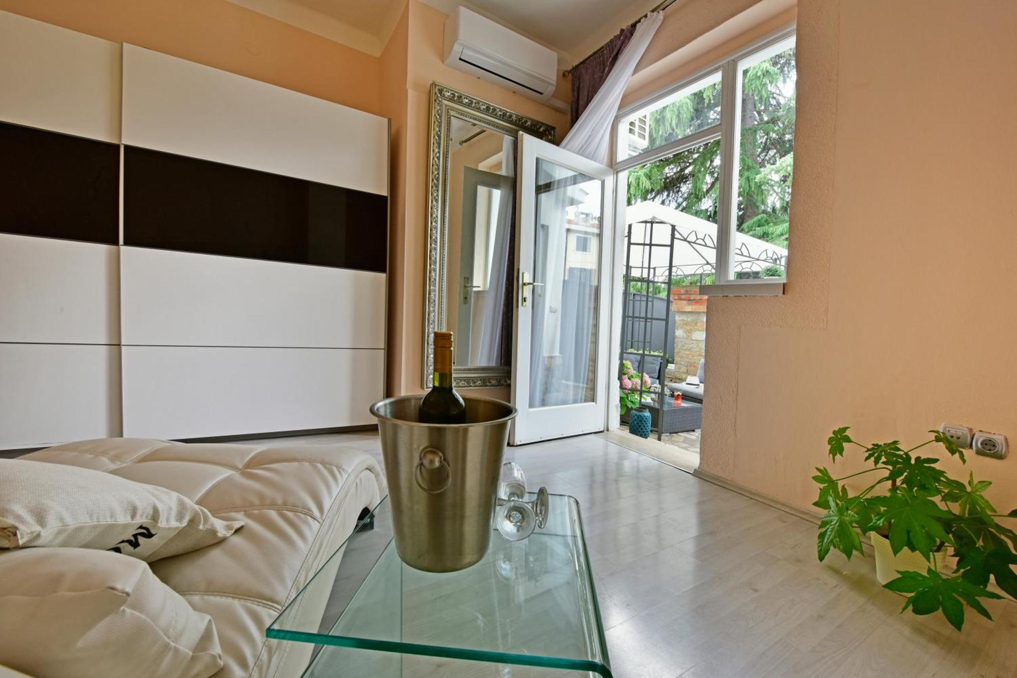 Apartments Villa Herak Porec Ngoại thất bức ảnh